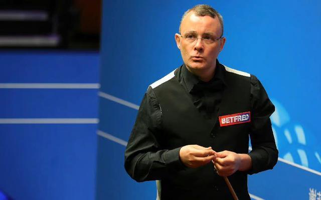 拜仁客战斯图加特：雅克松、金玟哉首发，乌尔比希出战